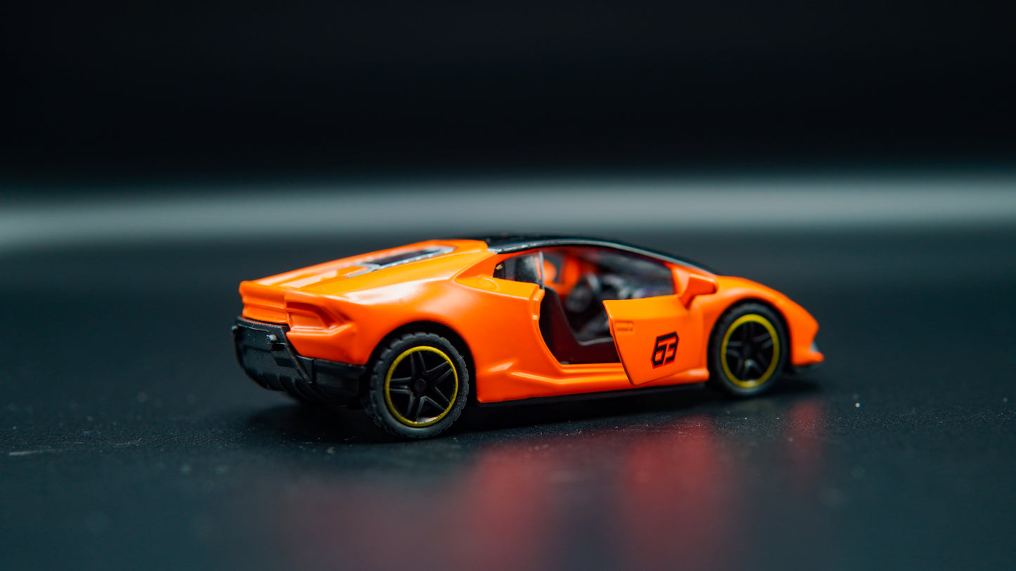 Die cast Lamborghini model car - hard plastic body
