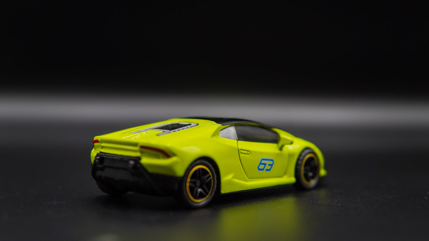 Die cast Lamborghini model car - hard plastic body