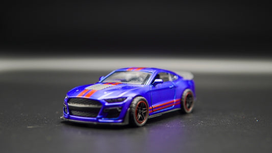 Die cast mustang model car - hard plastic body